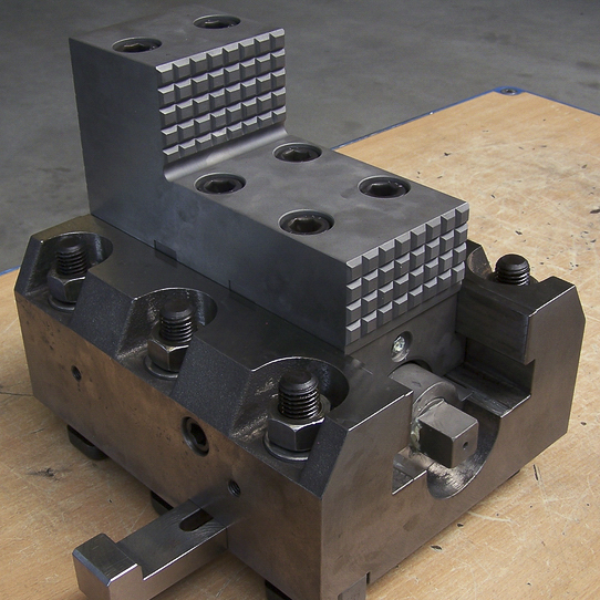 Wir stellen uns vor - RAKO GmbH - Spannmittel und Präzisionsteile aus Gelenau im Erzgebirge